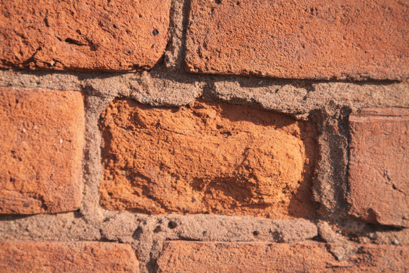 Brick pointing